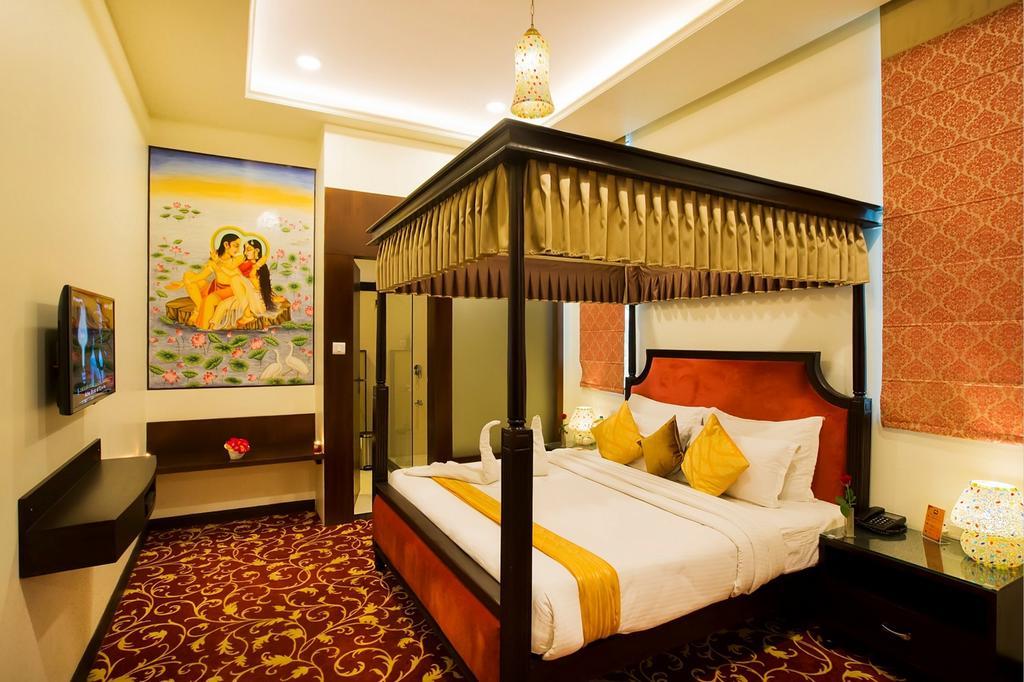 Hotel Kapish Smart-All Pure Veg Jaipur Exterior photo